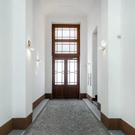 شقة Nice Apartman In New Town